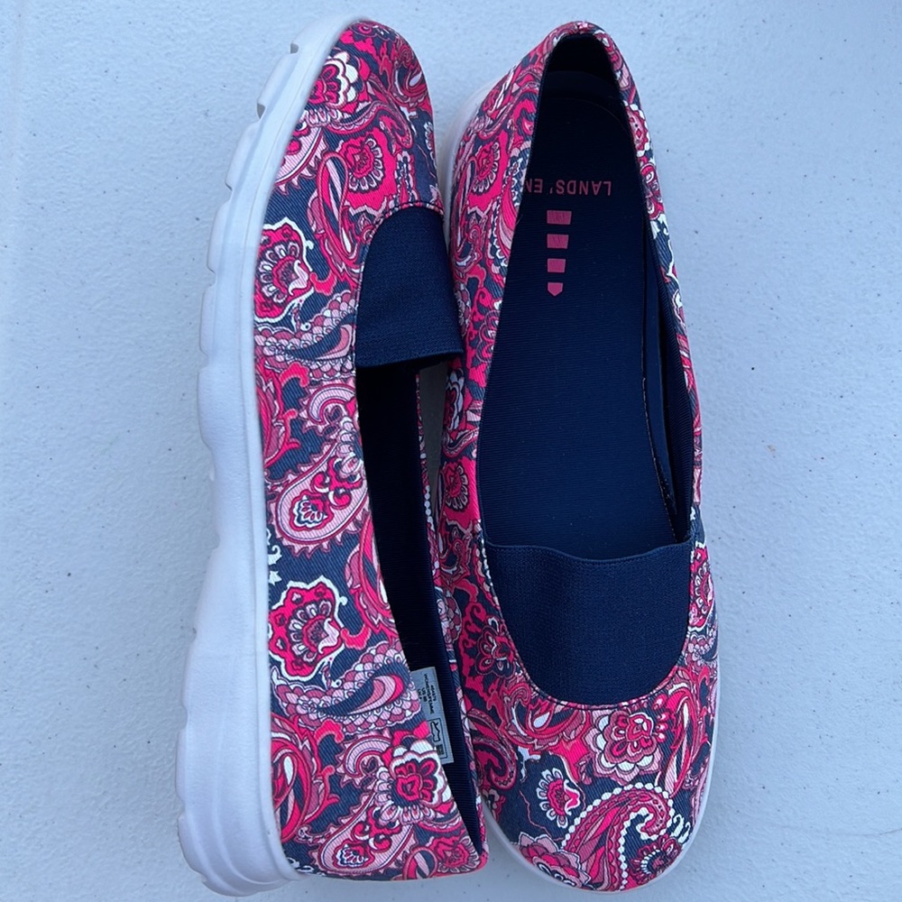 Lands’ End Gatas Slip On Comfort Shoes- pink/navy paisley - Picture 6 of 8